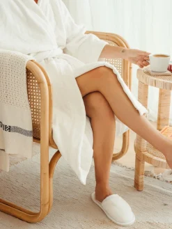 Robe & Slipper Set - Antique White^Business & Pleasure Co. Online