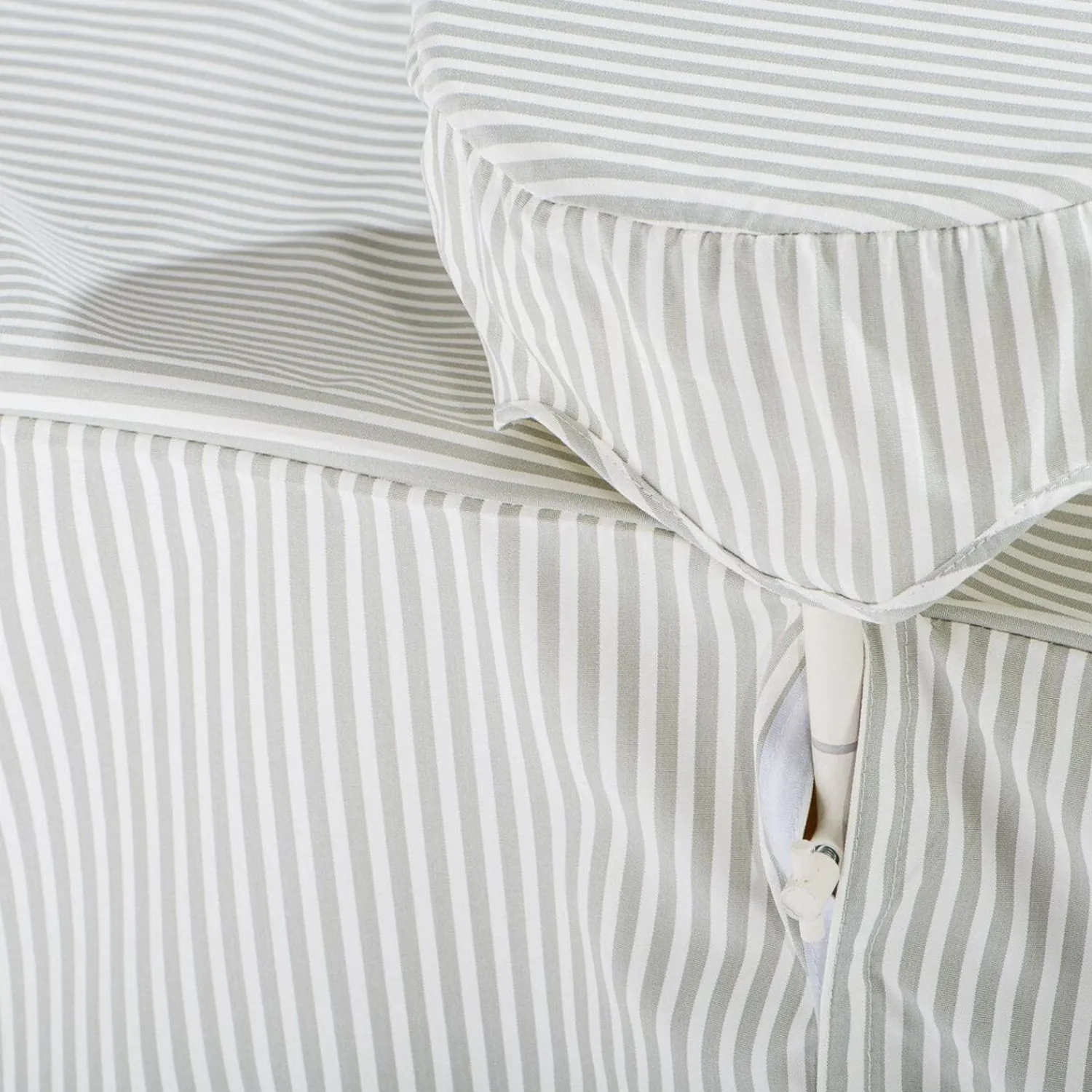 The Al Fresco Sun Lounger Cover - Lauren'S Sage Stripe^Business & Pleasure Co. Fashion