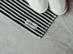 The Bath Mat - Lauren'S Navy Stripe^Business & Pleasure Co. Online