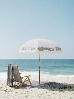 The Beach Towel - Lauren'S Navy Stripe^Business & Pleasure Co. Sale