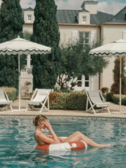 The Classic Pool Float - Small - Le Sirenuse^Business & Pleasure Co. Fashion