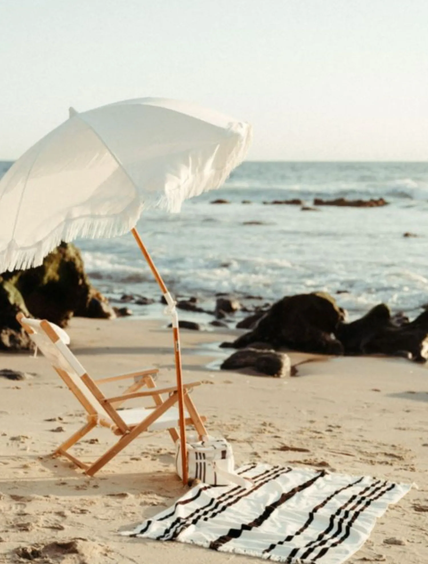 The Holiday Beach Umbrella - Antique White^Business & Pleasure Co. Online
