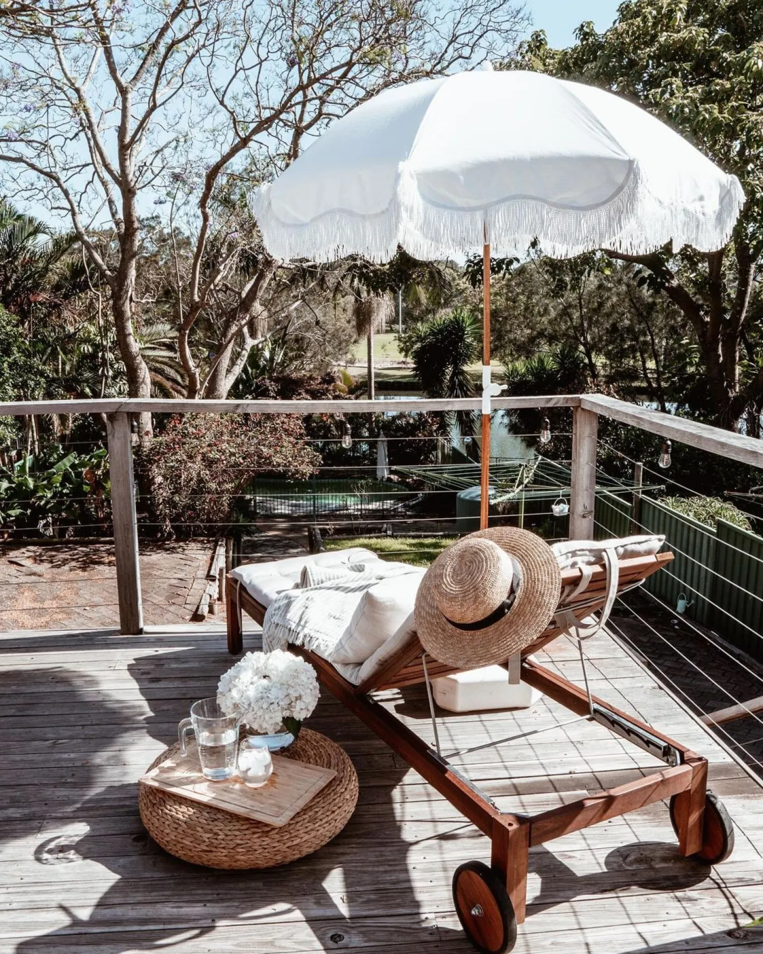 The Holiday Beach Umbrella - Antique White^Business & Pleasure Co. Online