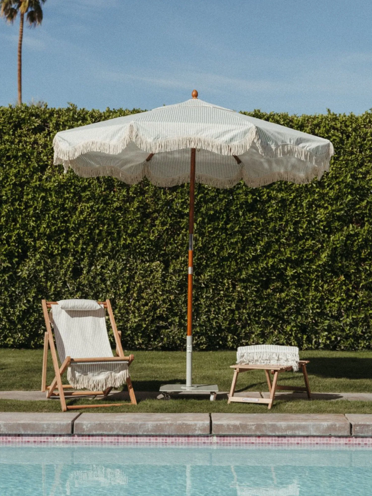 The Market Umbrella - Lauren'S Sage Stripe^Business & Pleasure Co. Clearance