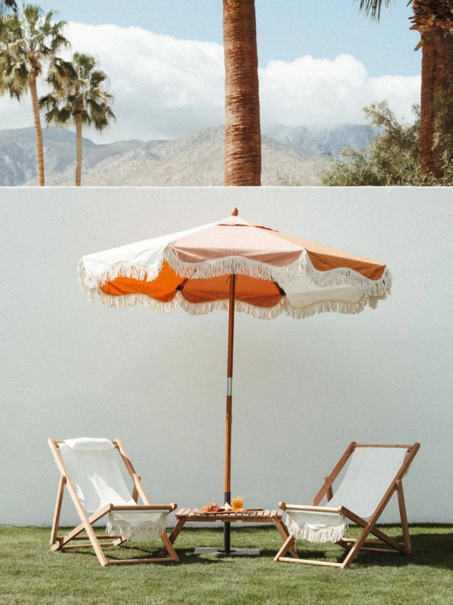 The Market Umbrella - 70'S Cinque^Business & Pleasure Co. Fashion