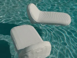 The Pool Lounger - Lauren'S Navy Stripe^Business & Pleasure Co. Outlet