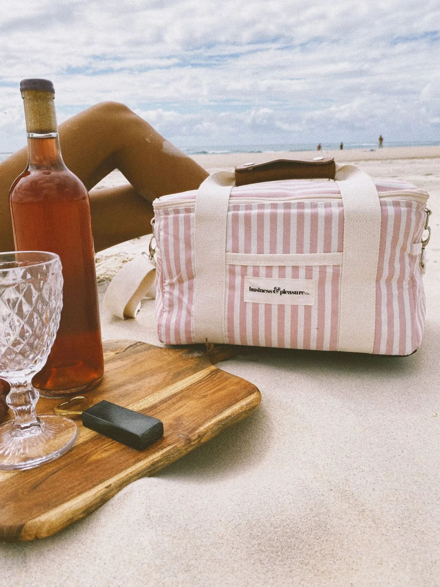 The Premium Cooler Bag - Lauren'S Pink Stripe^Business & Pleasure Co. Outlet