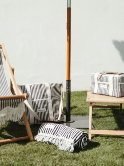 The Sling Chair - Lauren'S Navy Stripe^Business & Pleasure Co. Fashion